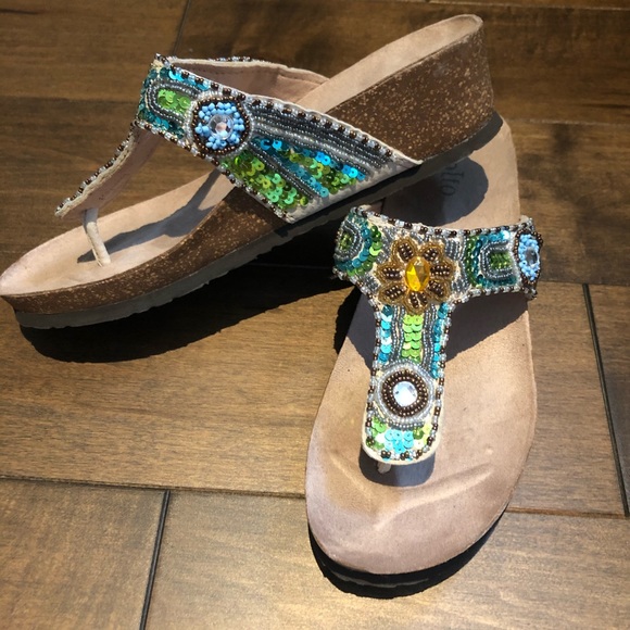 Beaded sandals - Picture 2 of 4
